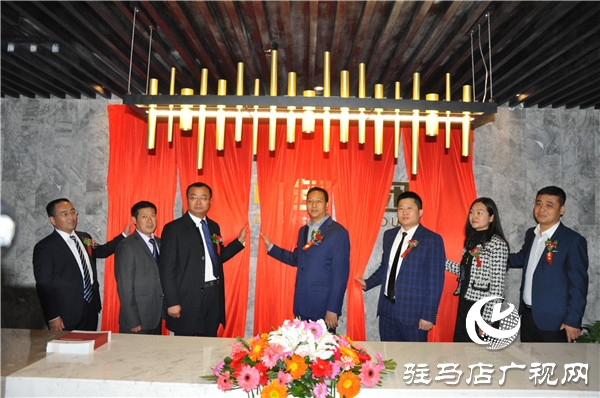 中多集團(tuán)喬遷揭牌儀式在鄭州楷林隆重舉行 掀開在河南區(qū)域戰(zhàn)略布局、發(fā)展的新篇章
