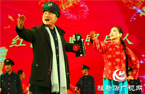 開發(fā)區(qū)舉辦“不忘初心、牢記使命”主題教育匯報演出
