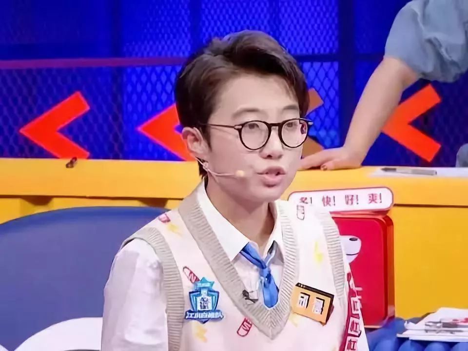 PUA的風(fēng)月寶鑒：愛情已死，“性”為功績