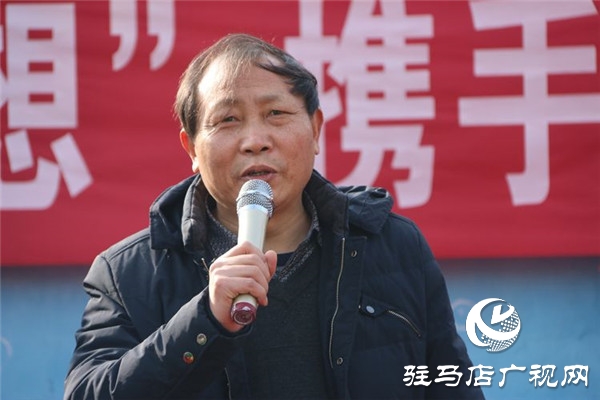 三雄極光“光·愛夢想”攜手揚帆計劃愛心公益捐贈活動走進(jìn)楊家集鎮(zhèn)鄭莊小學(xué)