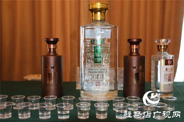 黃淮學院·豫坡集團“黃淮豫坡情”醬意濃香成果發(fā)布會書寫產(chǎn)教融合新高度