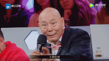 懟大導(dǎo)演、批評(píng)名演員，太不體面！但他是一個(gè)講真話的孤獨(dú)者 