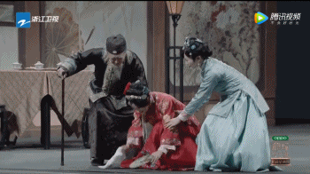 懟大導(dǎo)演、批評(píng)名演員，太不體面！但他是一個(gè)講真話的孤獨(dú)者 