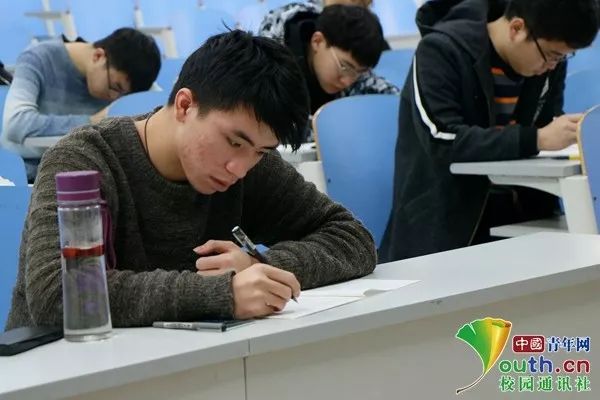 高校連續(xù)五年開(kāi)誠(chéng)信考場(chǎng)，236門考試無(wú)人監(jiān)考