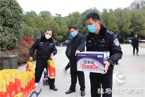 疫病無情人有情，齊心協(xié)力渡難關(guān)
