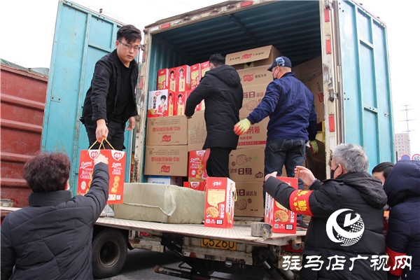 疫病無情人有情，齊心協(xié)力渡難關(guān)