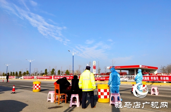 郭淵督導(dǎo)檢查市境內(nèi)國(guó)省干線(xiàn)公路安全暢通工作