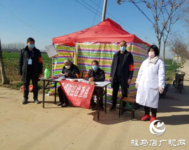 侯中現(xiàn)：志愿服務(wù)暖人心，愛(ài)心捐贈(zèng)抗疫情.jpg