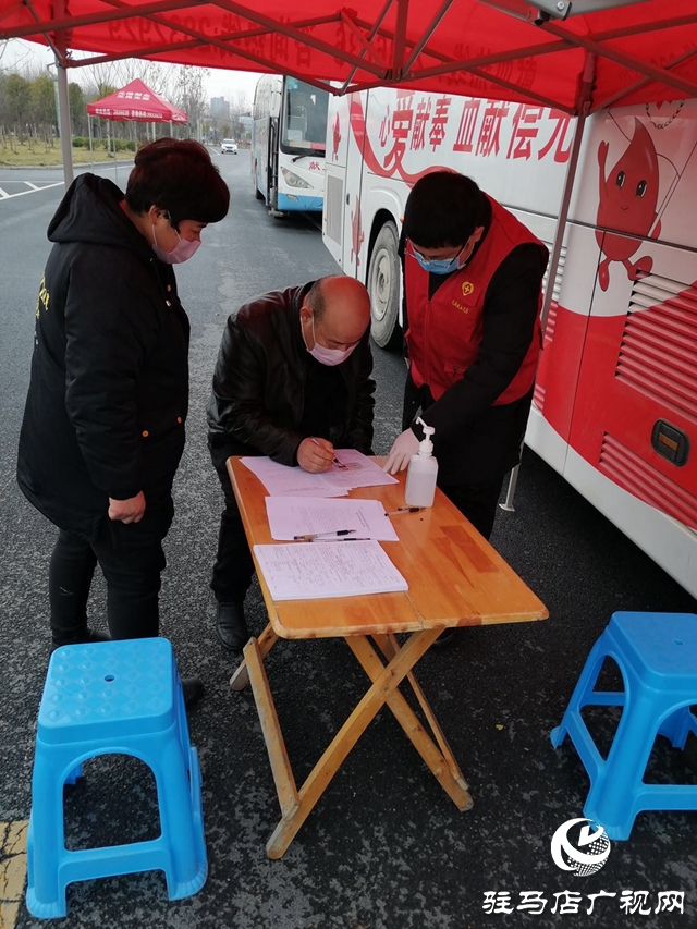獻血救人“疫”不容辭，新蔡縣727人參與無償獻血