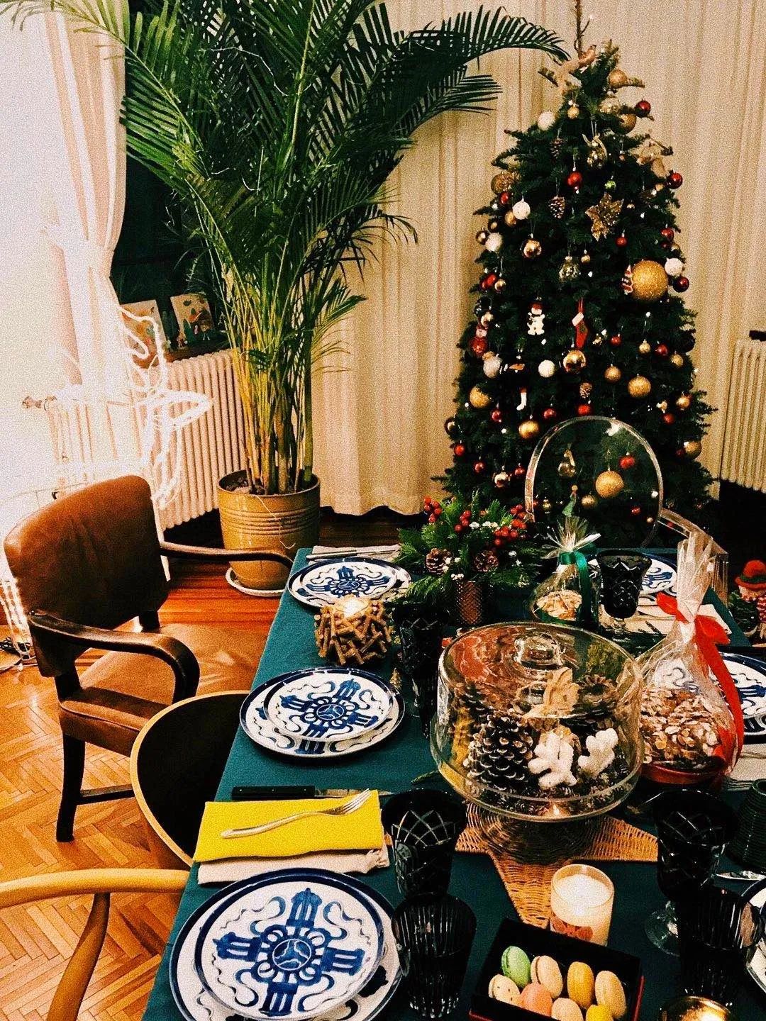 20年前人人都說(shuō)她丑，現(xiàn)在卻成了代表中國(guó)的高級(jí)臉 