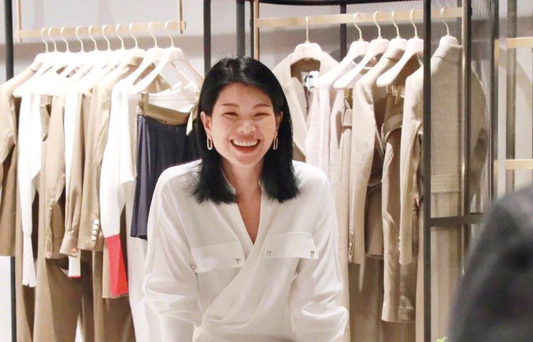 20年前人人都說(shuō)她丑，現(xiàn)在卻成了代表中國(guó)的高級(jí)臉 