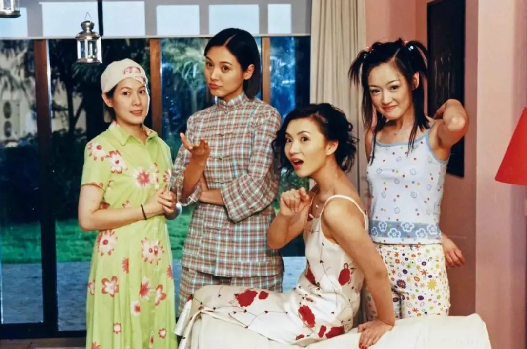  17年了，粉紅女郎依然是中國(guó)女性的底色