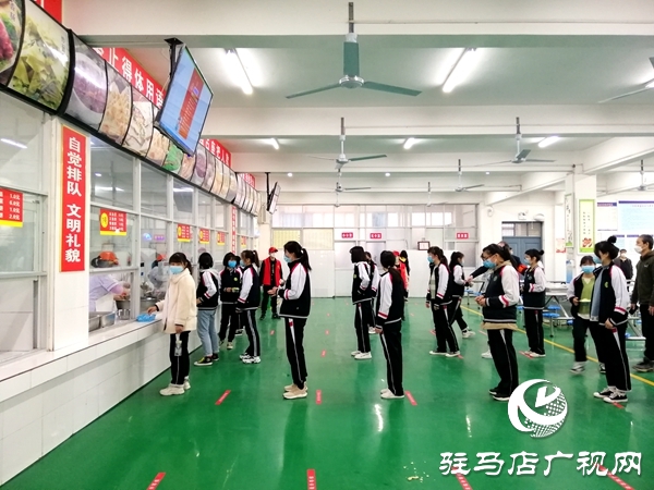 護(hù)航“開學(xué)第一餐” 市場監(jiān)管部門給校長出考題