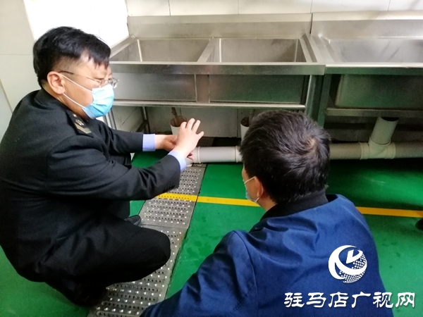 護(hù)航“開學(xué)第一餐” 市場監(jiān)管部門給校長出考題