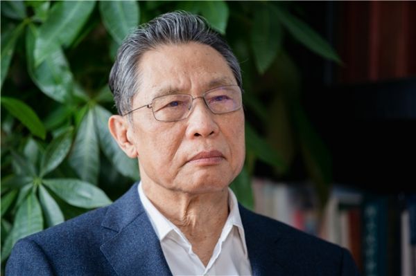 鐘南山關(guān)于疫情的12個(gè)最新判斷，信息量很大！