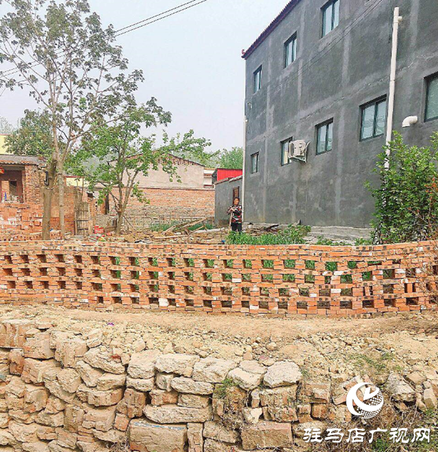 上蔡縣洙湖鎮(zhèn)開展農村建筑垃圾專項整治