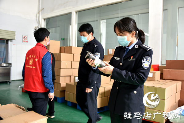 平輿縣公安局開展知識產(chǎn)權(quán)宣傳周活動