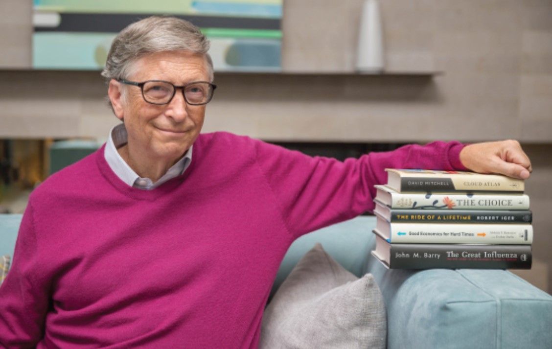  比爾·蓋茨公布夏季書(shū)單：“沒(méi)有什么事情比讀書(shū)更美好”