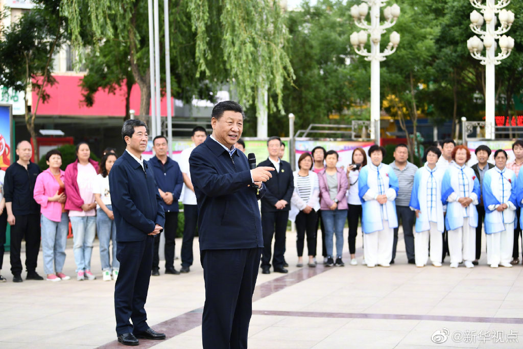 習(xí)近平：脫貧、全面小康、現(xiàn)代化，一個民族也不能少