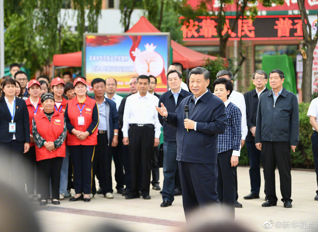 習(xí)近平：脫貧、全面小康、現(xiàn)代化，一個民族也不能少
