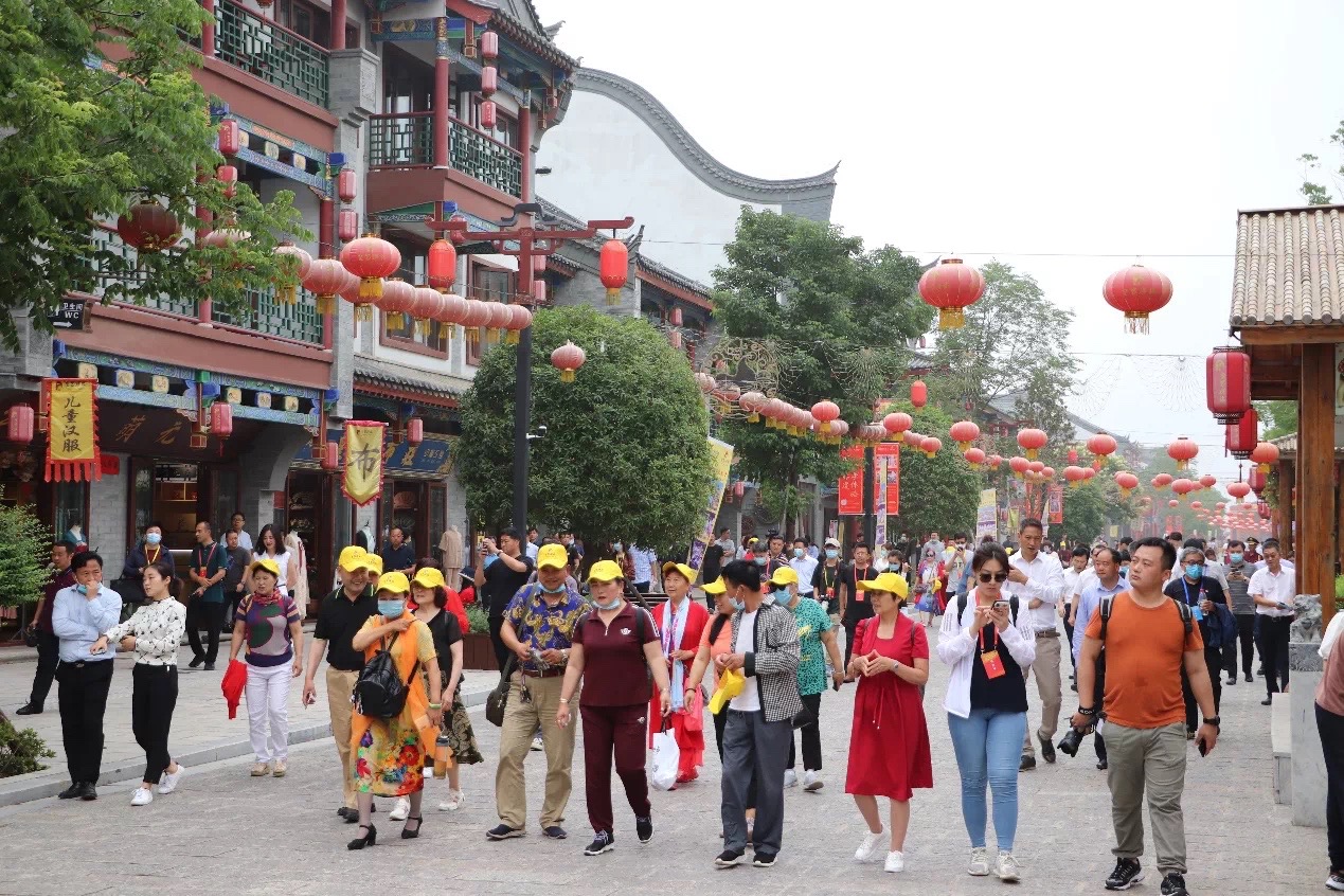 交2萬抵5萬！皇家驛站景區(qū)旺鋪即買即收租，立馬當(dāng)房東！