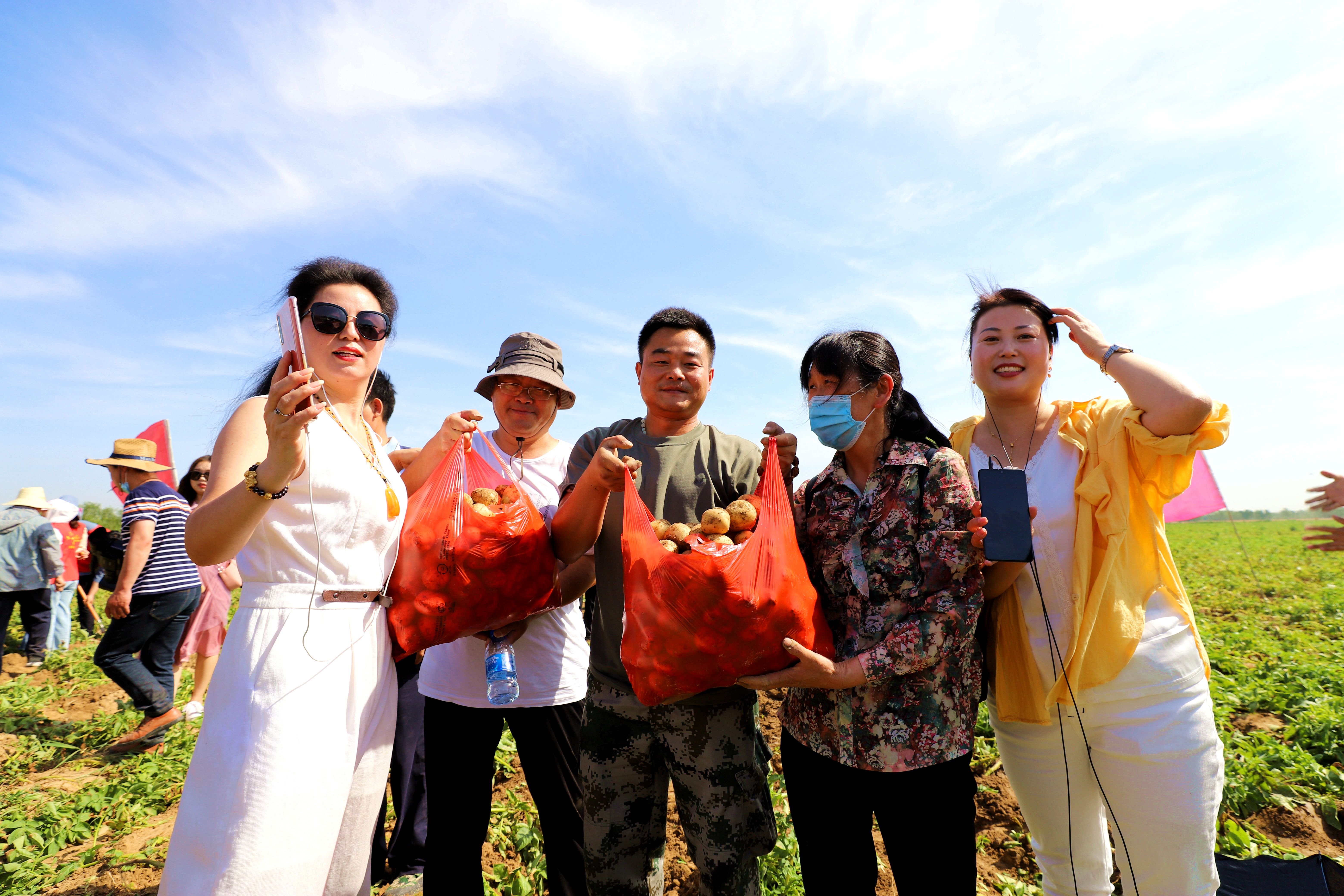 知道嗎?你愛吃的薯?xiàng)l、薯片里邊，有濃濃的“駐馬店味”