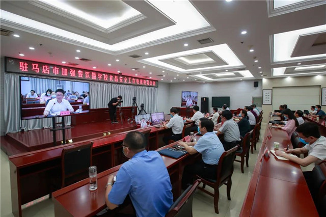 這10家店餐飲具抽檢不合格！秦淮人家、紅石崖、巧相廚、周師兄?、摩根兄弟、延姬、鑫康、重慶袍哥碼頭、德莊火鍋、田友牛肉湯“上榜”