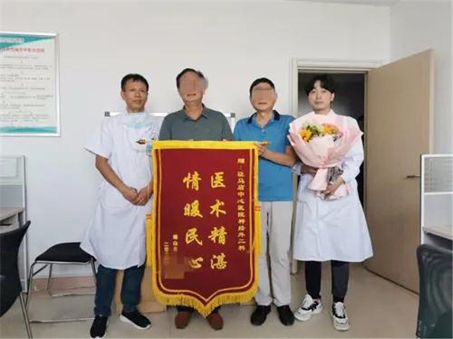 近百歲“老壽星”腦出血，市中心醫(yī)院成功救治