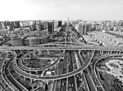 鄭州都市圈開啟“團(tuán)戰(zhàn)” 輻射帶動(dòng)周邊開封、新鄉(xiāng)、許昌、焦作四個(gè)城市