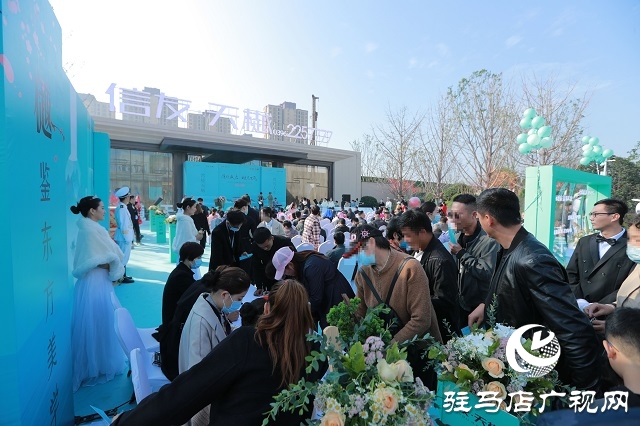 信贏天下，友愛筑家，駐馬店信友·天樾營銷中心盛大啟幕