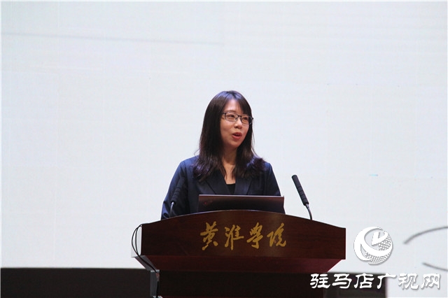 第七屆產(chǎn)教融合發(fā)展戰(zhàn)略國際論壇舉辦“加強(qiáng)專業(yè)學(xué)位研究生實(shí)踐創(chuàng)新能力培養(yǎng)”論壇會