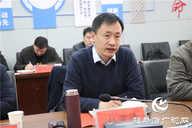 漯河市廣播電視臺(tái)到駐馬店廣播電視臺(tái)參觀、學(xué)習(xí)、交流