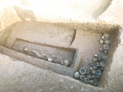 兵馬俑、唐三彩都是晚輩！ 4000年前貴族定制隨葬品長啥樣？