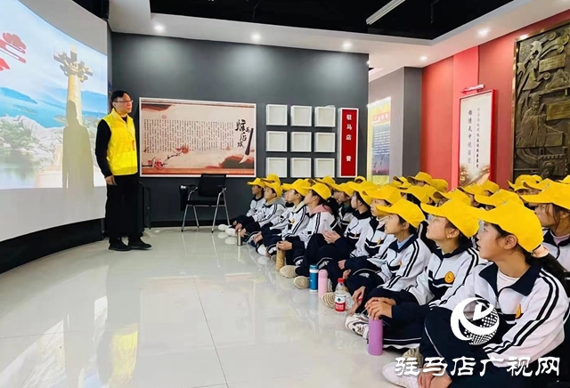 駐馬店市第十二中學開展“傳承紅色基因、做時代好少年”實踐活動