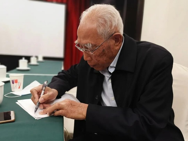 一生視玉米種子比命更重要，84歲的他獲“最美科技工作者”稱號