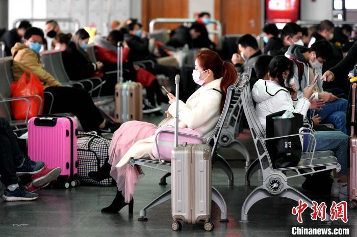 多地取消跨年活動(dòng)，元旦旅游要涼？還能出去玩嗎？