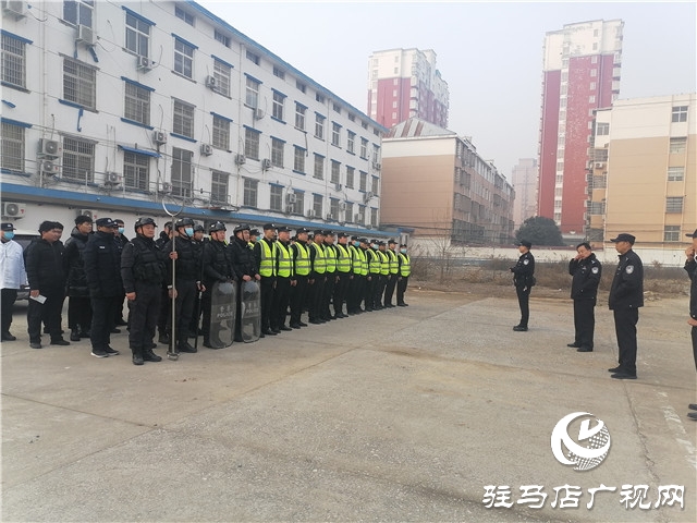 練為戰(zhàn)！平輿縣公安局特巡警大隊(duì)開展反恐防暴實(shí)戰(zhàn)演練