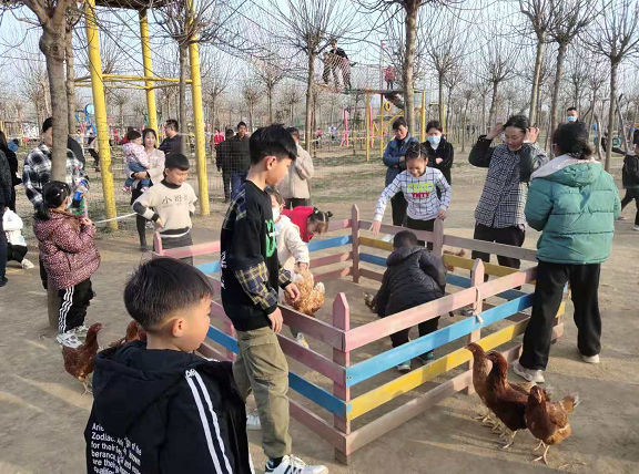 婦女節(jié)，現(xiàn)在被稱為女王節(jié)、女神節(jié)