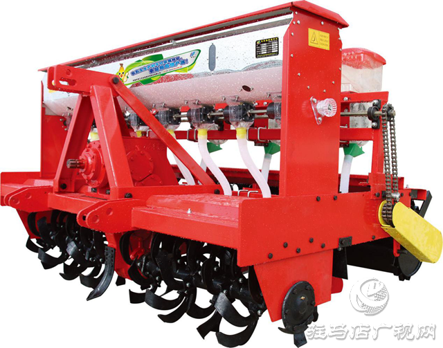 河南&ldquo;農(nóng)有王&rdquo;精心籌備全國農(nóng)機展覽會