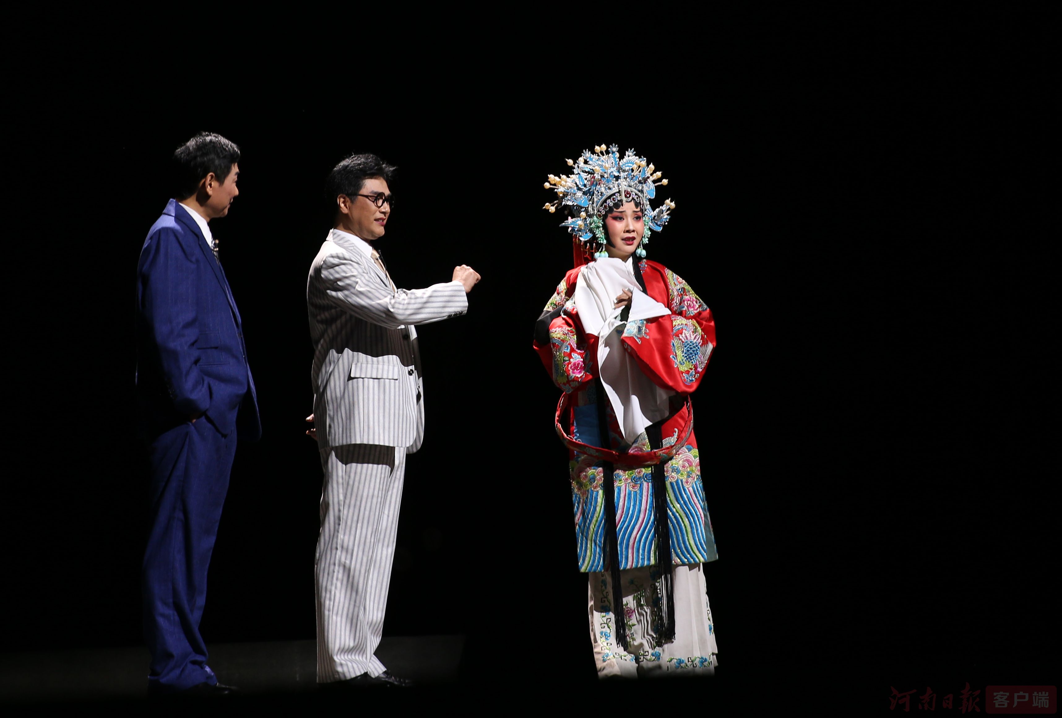 63臺(tái)劇目精彩開唱!第十五屆河南省戲劇大賽在駐馬店開幕