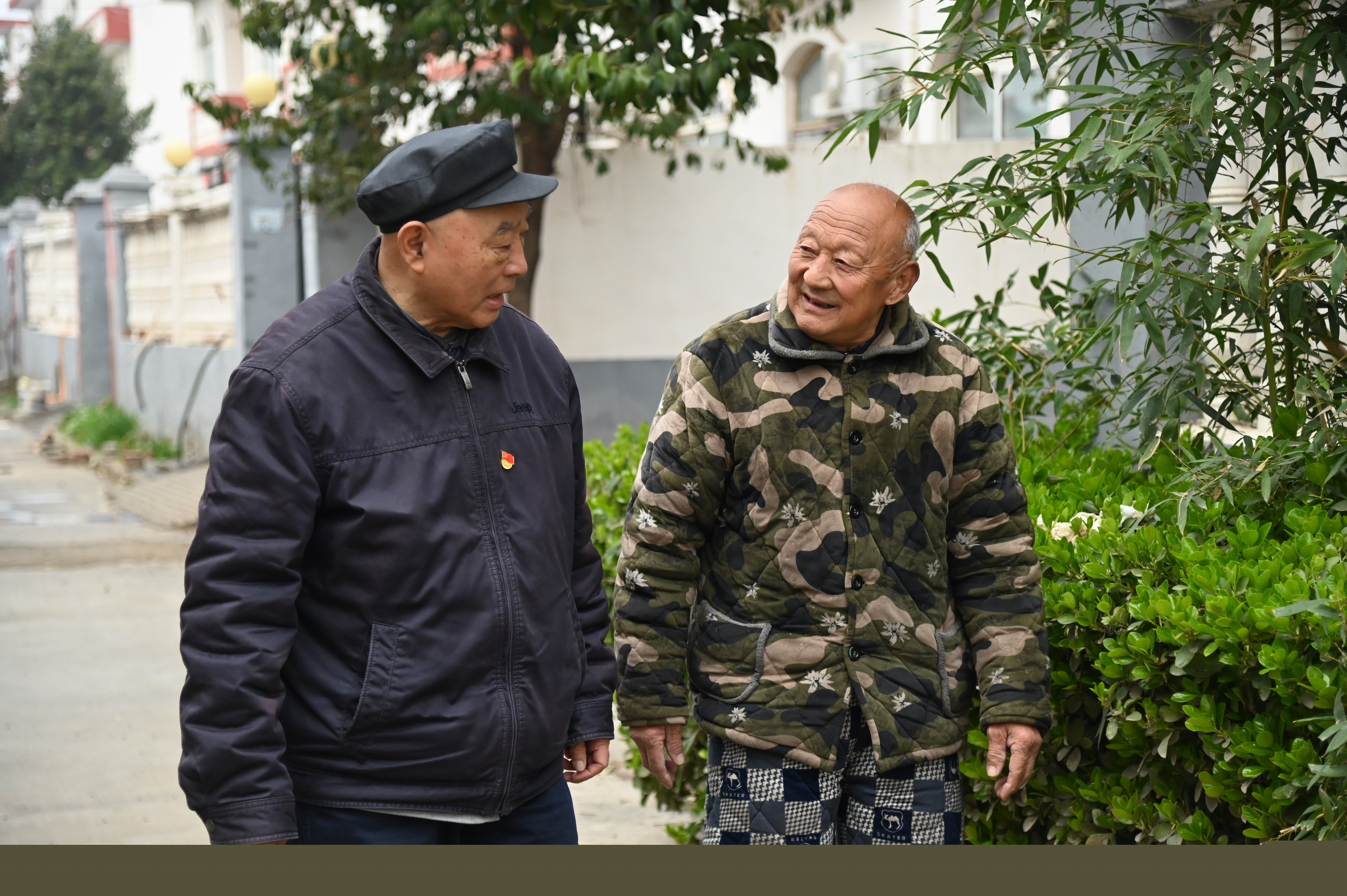 新華全媒+丨一座小鎮(zhèn)，為什么有他們做不完的夢(mèng)？——太行山兩位“超長(zhǎng)待機(jī)”鄉(xiāng)鎮(zhèn)書記的對(duì)話