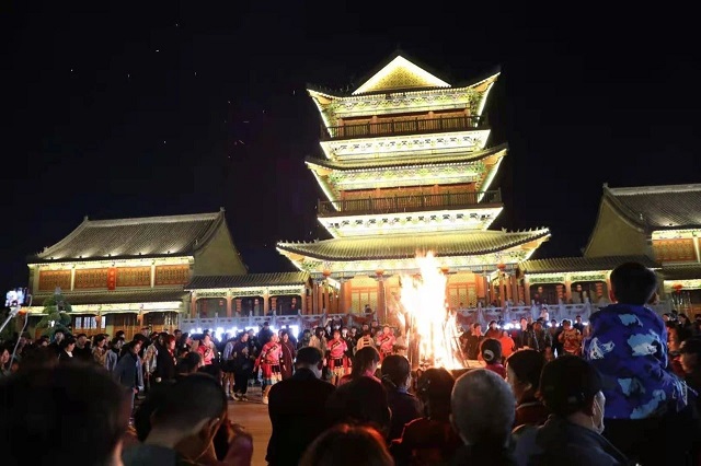 盛世已來(lái)，大美天中  ——回望豫皖六地市網(wǎng)紅記者主持人天中紅色之旅