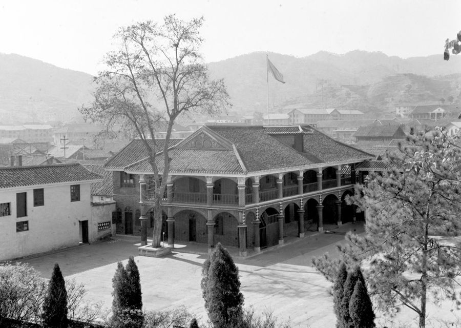  【百個(gè)瞬間說(shuō)百年】1935，生死攸關(guān)的轉(zhuǎn)折