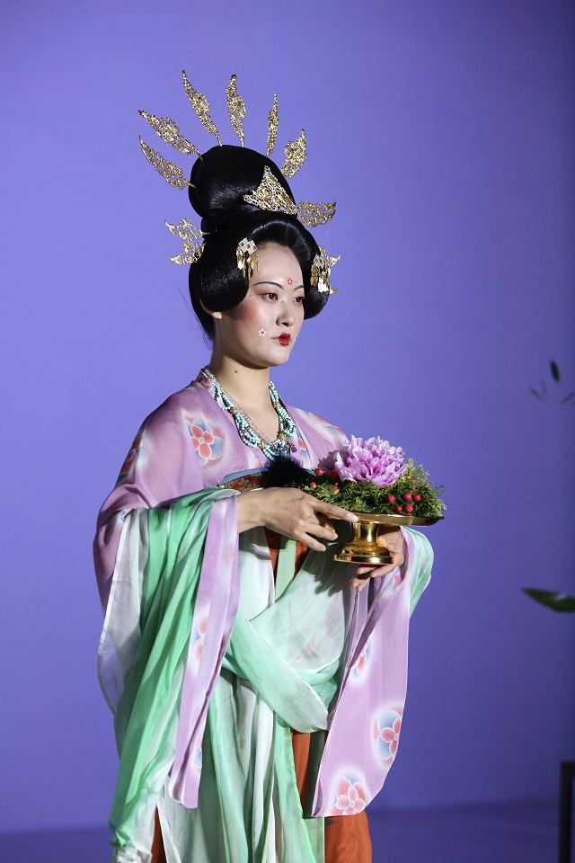 洛水華章 天香夜染&mdash;&mdash;牡丹霓裳裝束復原