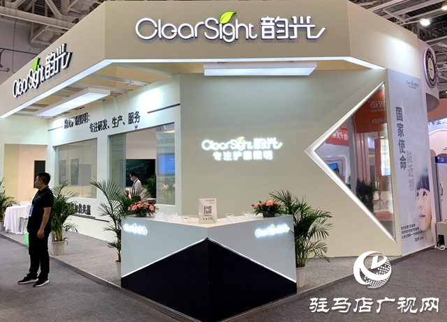 駐馬店高新技術(shù)產(chǎn)品首次亮相第79屆中國教育裝備展