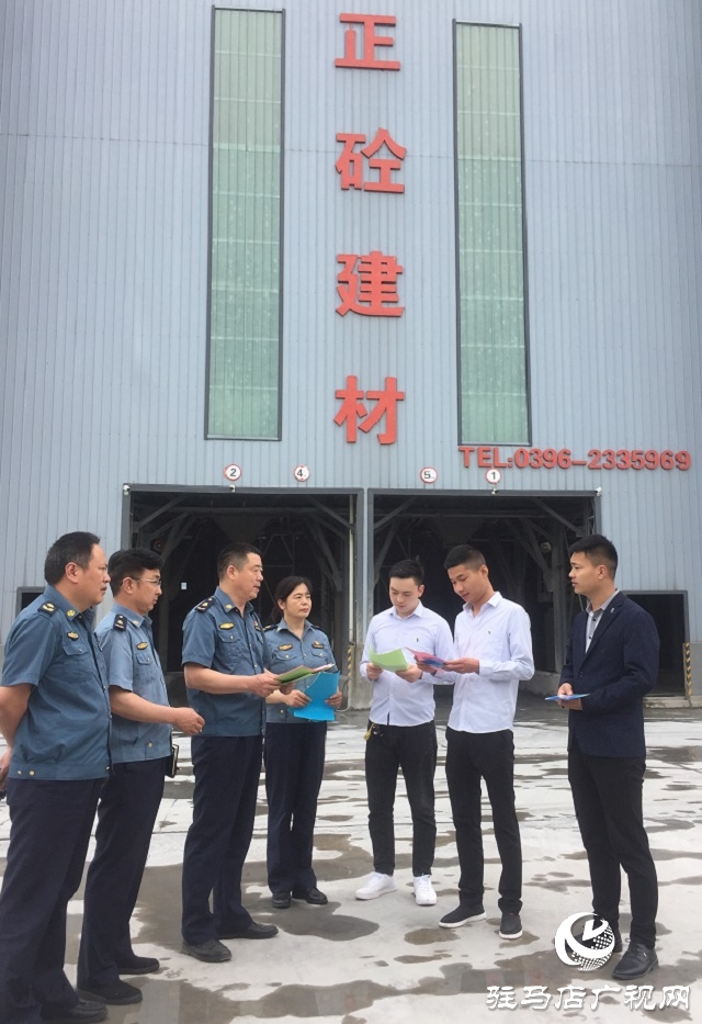 正陽縣交通運輸執(zhí)法局開展“執(zhí)法大走訪，送法進企業(yè)”活動