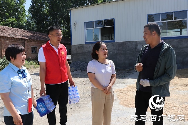 駐馬店市驛城區(qū)郵政分公司開展“我為群眾辦實(shí)事”實(shí)踐活動(dòng)