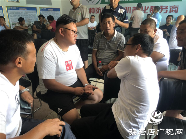 河南農(nóng)吉西平縣農(nóng)機(jī)推介會(huì)圓滿成功