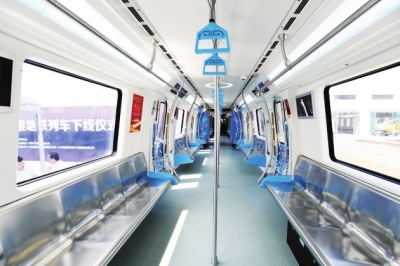 首列中國標(biāo)準(zhǔn)地鐵列車在鄭州下線 &ldquo;鄭州機(jī)場(chǎng)至許昌線&rdquo;將首嘗鮮
