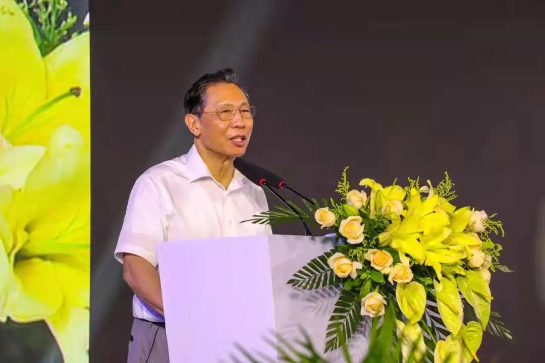 你關(guān)心的疫情問題，鐘南山給出最新研判